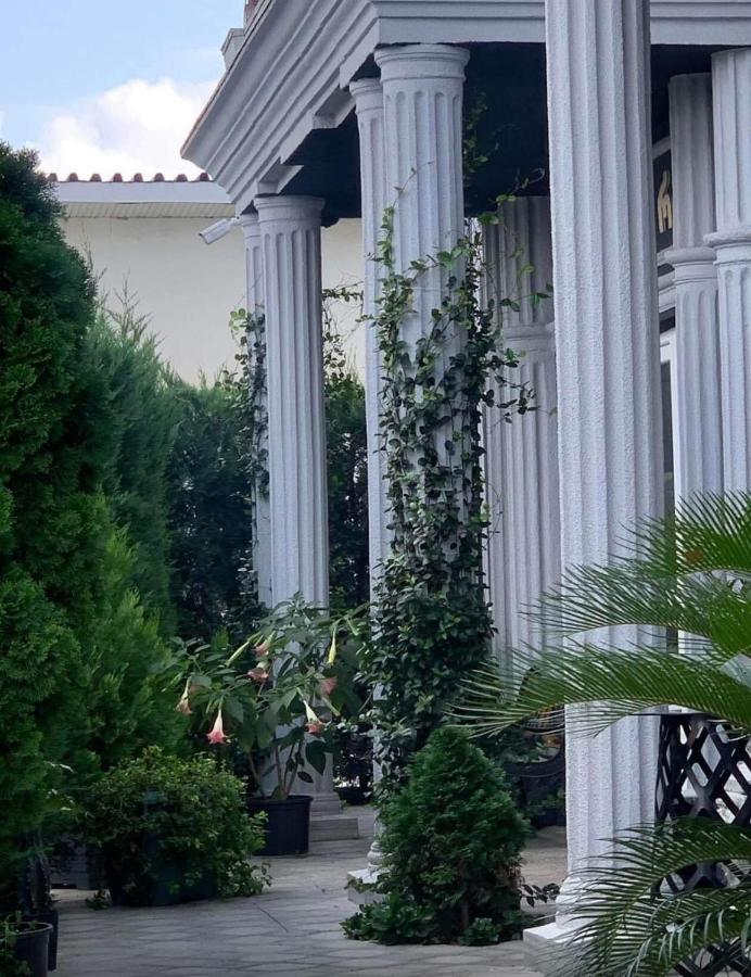 River S Hotel Zugdidi Exterior photo