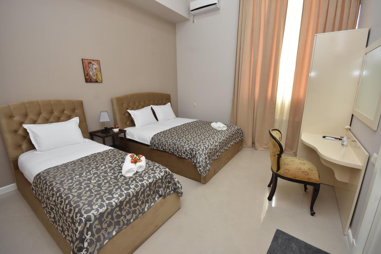 River S Hotel Zugdidi Exterior photo