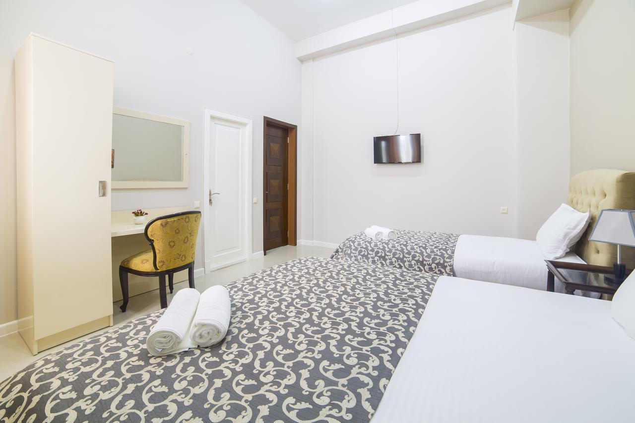 River S Hotel Zugdidi Exterior photo